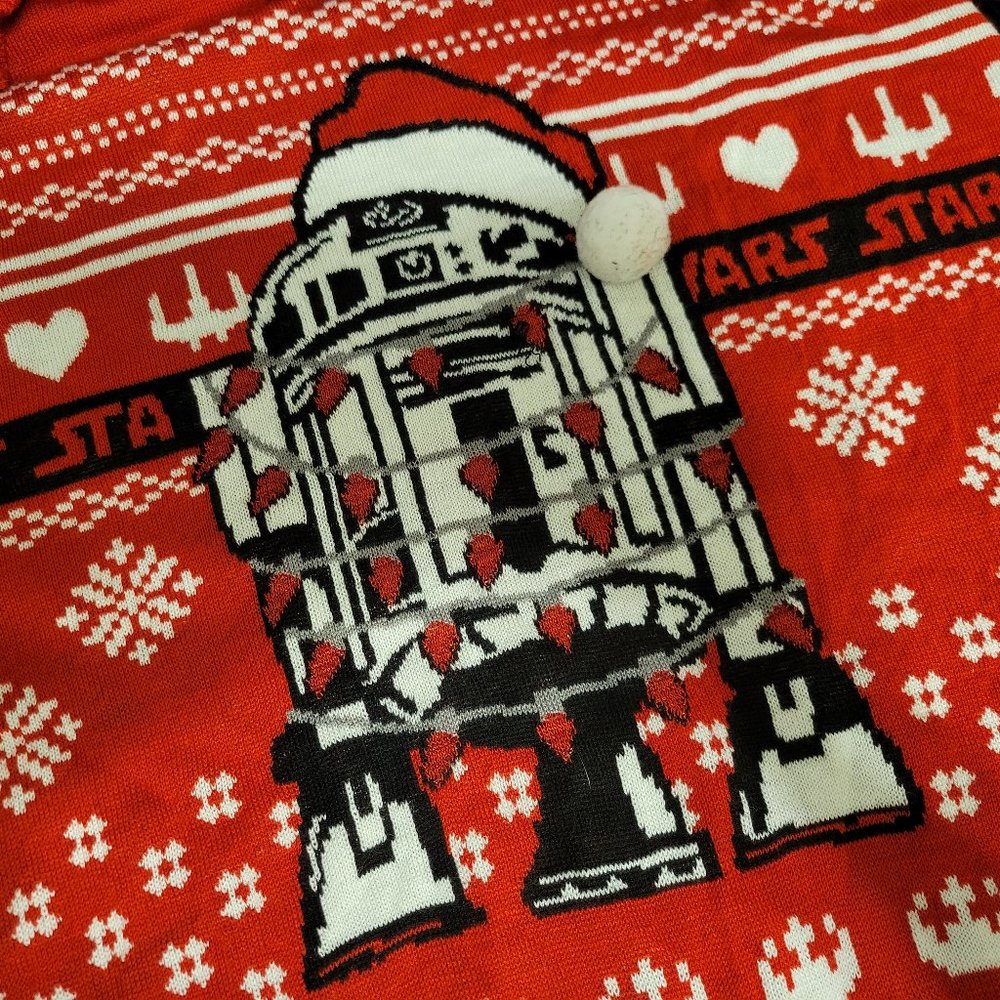 Star Wars R2D2 "Ugly Christmas Sweater"